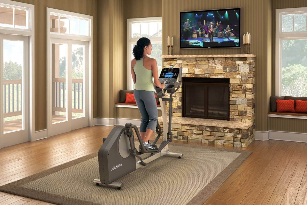 Fitnesas namuose - idėjos jūsų namų sporto salei